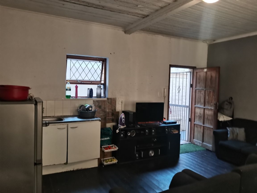 1 Bedroom Property for Sale in Port Elizabeth Central Eastern Cape